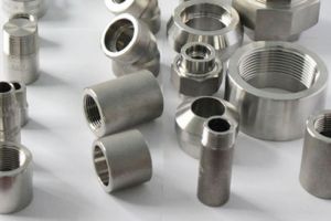 Duplex steel pipe fitting